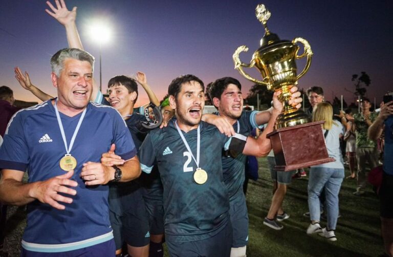 Los Murciélagos se consagraron campeones de América ante Brasil