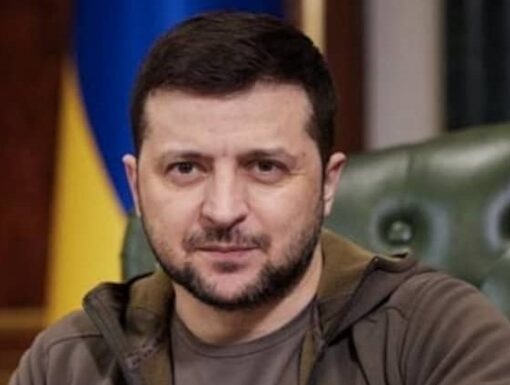 Ucrania pide formalmente entrar en la OTAN