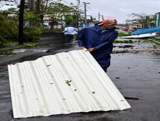 Cuba confirma “daños considerables” por el paso del Huracán Ian