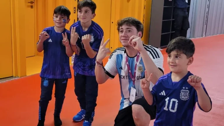 La premonición de Paulo Londra con los hijos de Messi