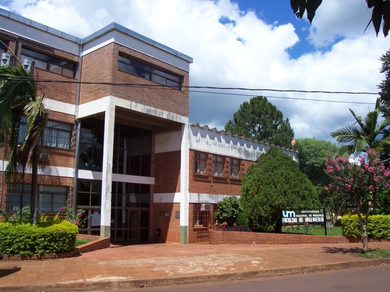 Más de 400 alumnos se inscribieron a Arquitectura