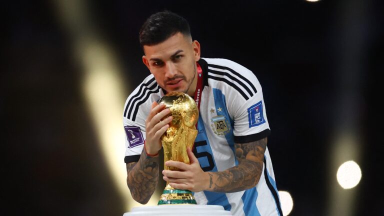 Boca se ilusiona con la vuelta de Leandro Paredes: un guiño inesperado en redes y…