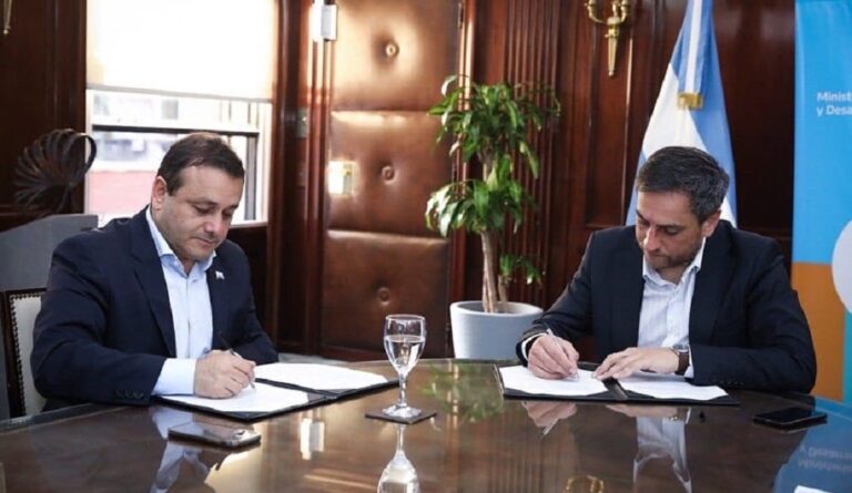 Cabandié está en Misiones y firmará convenios con Herrera Ahuad