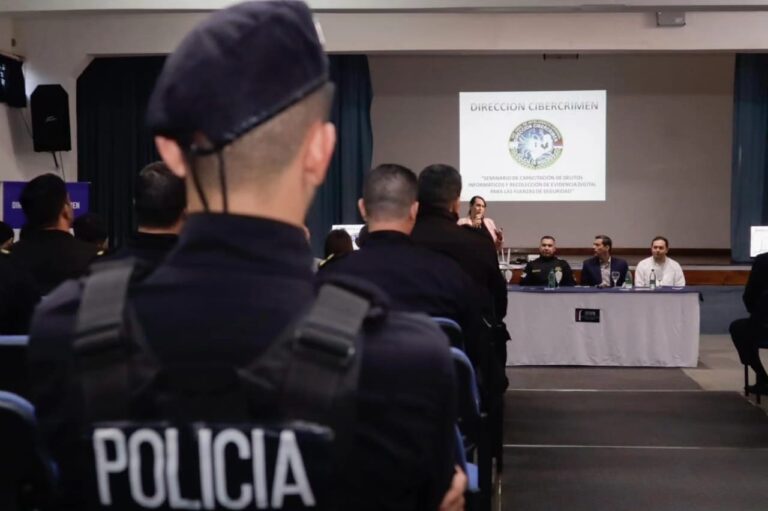 Policías misioneros se perfeccionan para prevenir y abordar delitos informáticos
