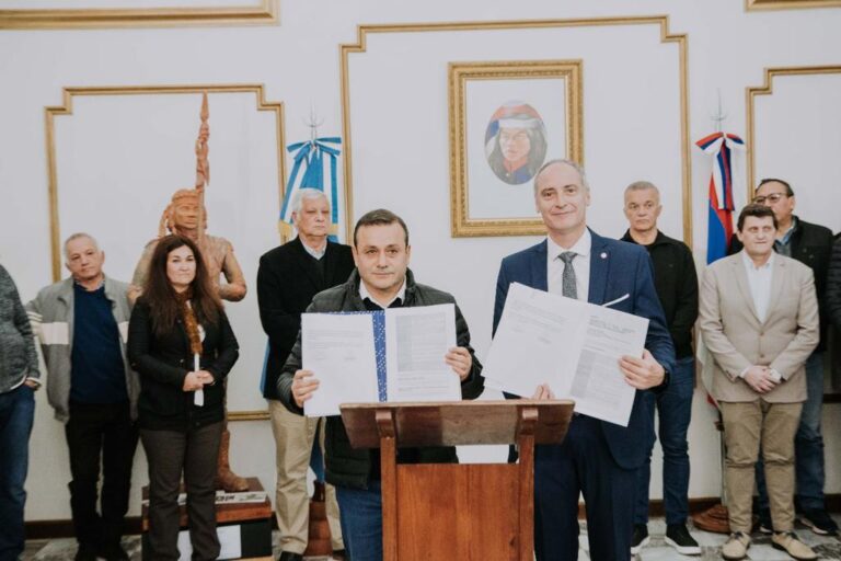 Anunciaron la prórroga de línea de créditos para sectores yerbatero y forestal