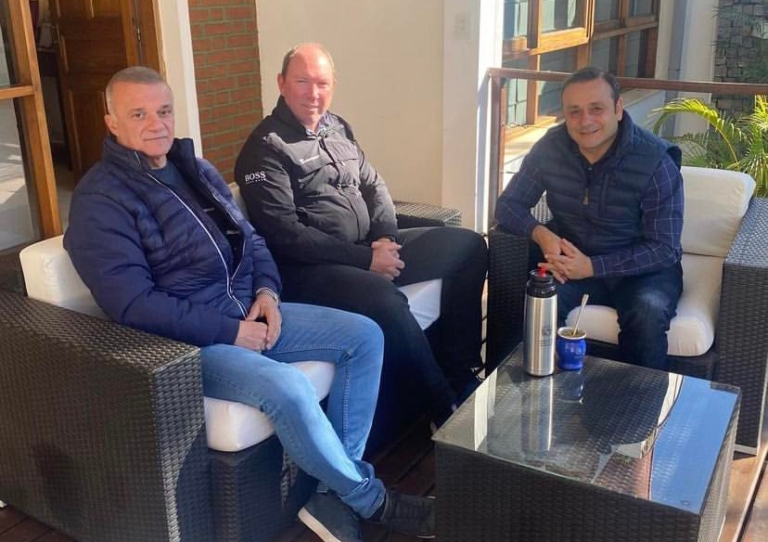 Herrera Ahuad analizó el amplio apoyo a la Renovación junto a Carlos Arce y Daniel…