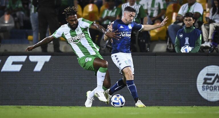 Racing cayó ante Atlético Nacional en Colombia