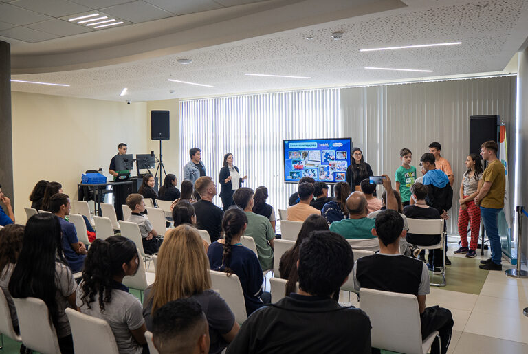 Mi Primer Empleo Fest: Silicon mostró a chicos de Concepción las oportunidades tech