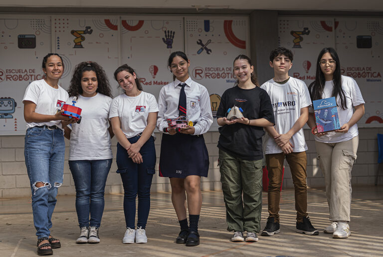 Estudiantes de toda la provincia se abren camino en el Mundial de Robótica