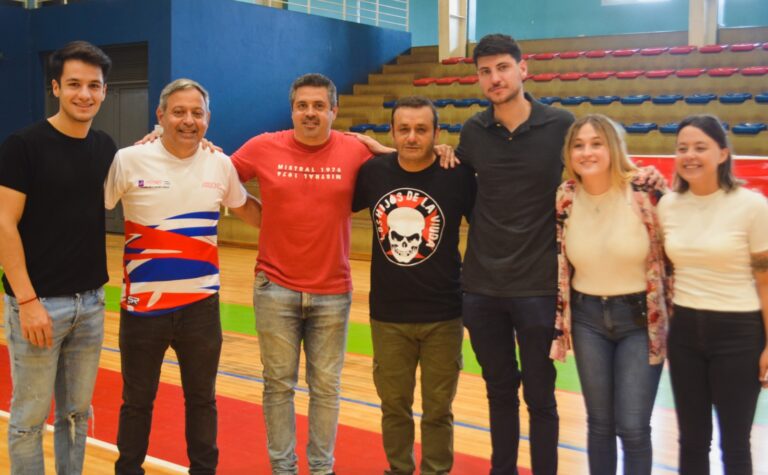 Con más deportes, sumamos más valores: deportistas misioneros recibieron equipamiento e insumos