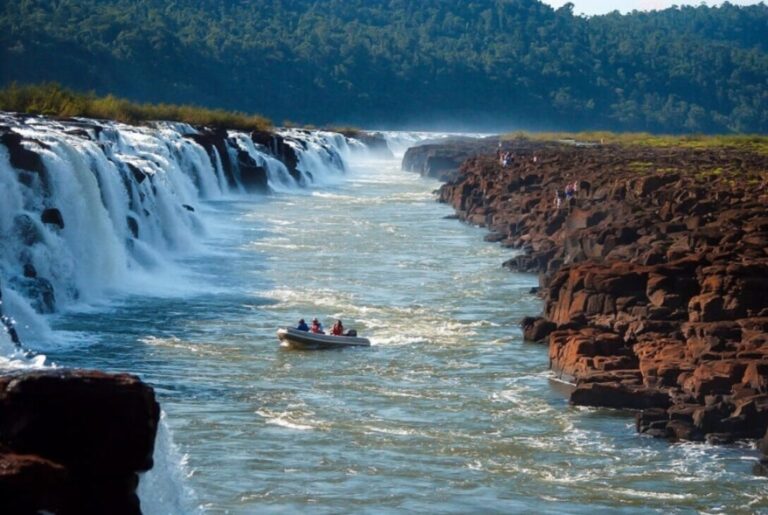 El Soberbio, un paraíso natural que atrae a los turistas e inversores