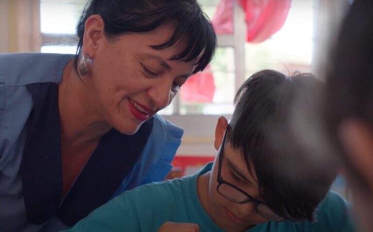 Docente de Iguazú ganó el premio Docentes que Inspiran