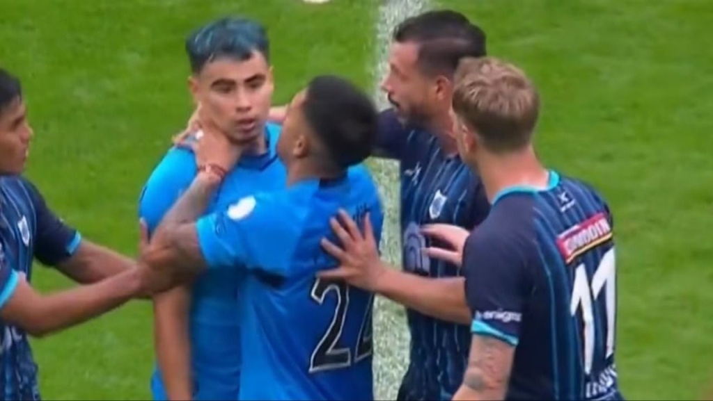 Belgrano pasó a octavos de la Copa Argentina en medio del susto por la descompensación de Zelarayán