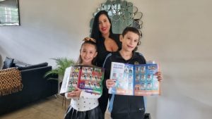 Un nene de 10 años de Posadas completó el álbum del Mundial 2026 y ahora ayuda a su hermana