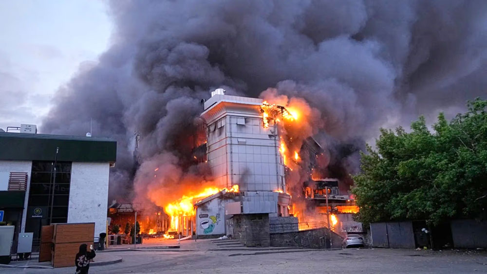Rusia lanzó uno de sus mayores ataques sobre Kiev: 90…