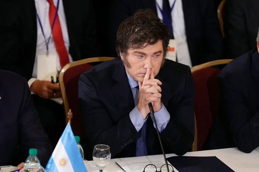 El índice de confianza en el Gobierno de Milei cayó&hellip;