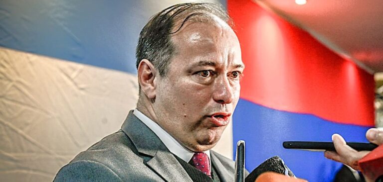 Andrés Poujade juró como nuevo ministro del Superior Tribunal de Justicia de Misiones