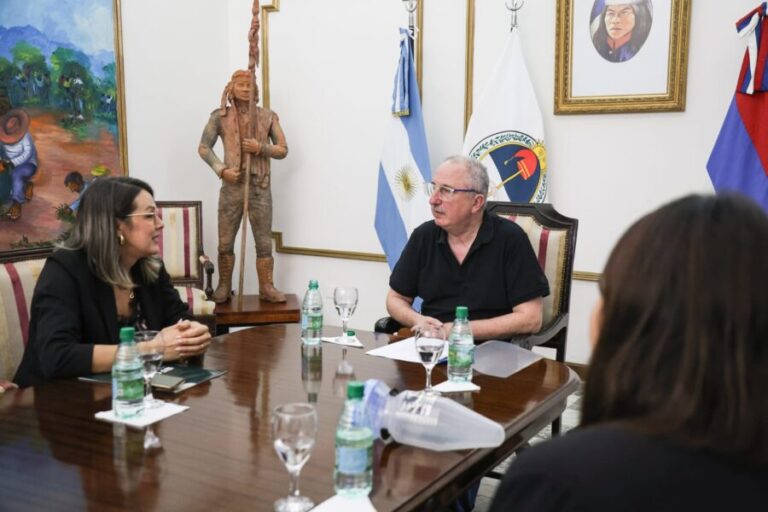 Capacitarán a 500 docentes de la zona centro en educación ambiental y turismo sostenible