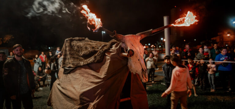 Posadas celebra la Noche de San Juan Bautista con misa, artesanos y el tradicional toro…