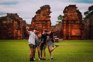 Turismo Misiones debatió conectividad aérea, destinos rurales y el impacto de la economía en el sector