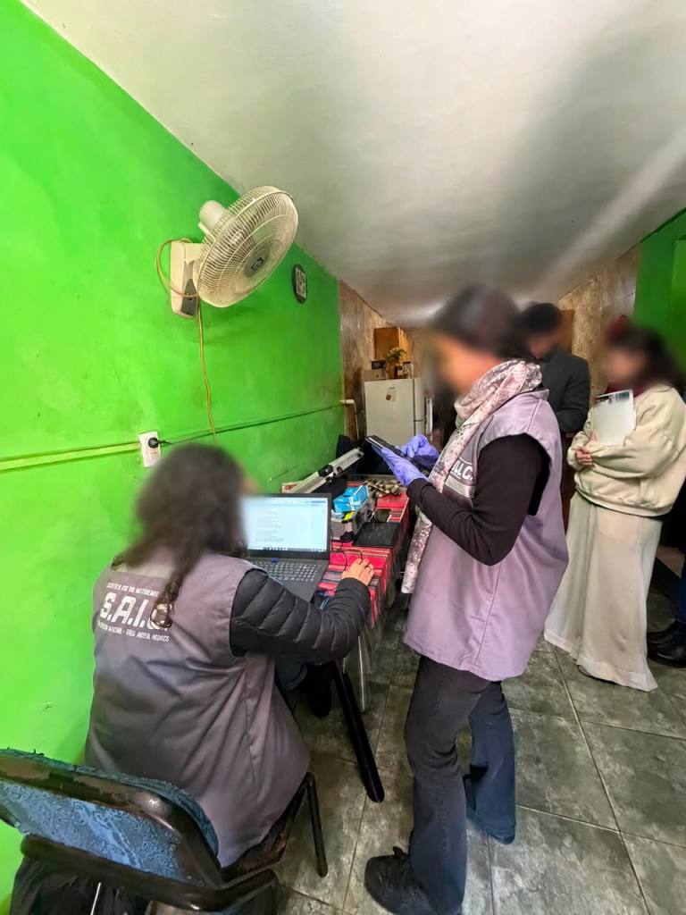 Allanamiento en Posadas por tráfico de material de abuso sexual infantil: secuestraron celulares y una&hellip;