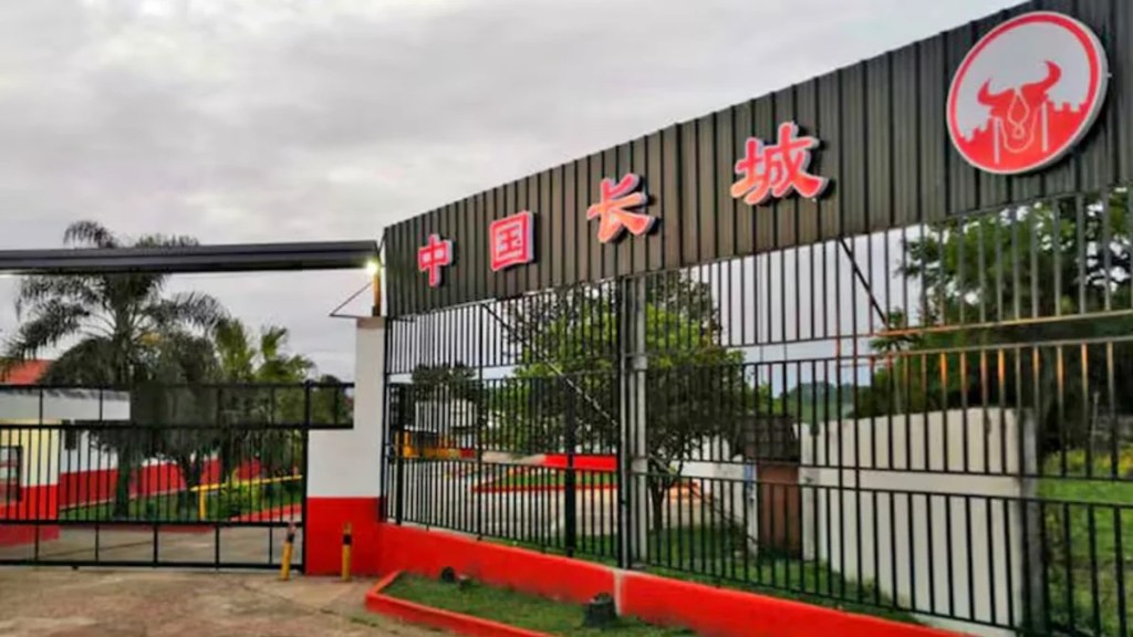 Subastan judicialmente el frigorífico Muralla China de Corrientes con base…
