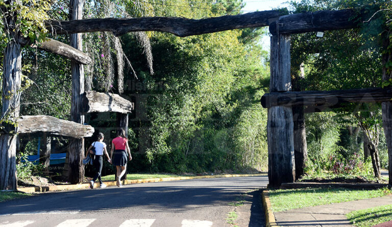 La costanera de Puerto Rico: historia, naturaleza y memoria a orillas del Paraná
