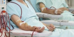 Diálisis: cómo condiciona cada aspecto de la vida diaria de quienes padecen insuficiencia renal avanzada