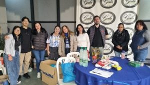 La comunidad venezolana en Posadas junta insumos médicos y alimentos para los damnificados por el terremoto en Venezuela
