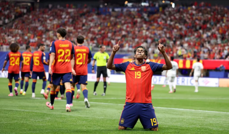 España goleó 4-0 a Arabia Saudita y se reposicionó en el Mundial 2026