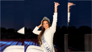 Puerto Iguazú festejó con caravana el regreso de Tamara Rogouski, la nueva Miss Universo Argentina