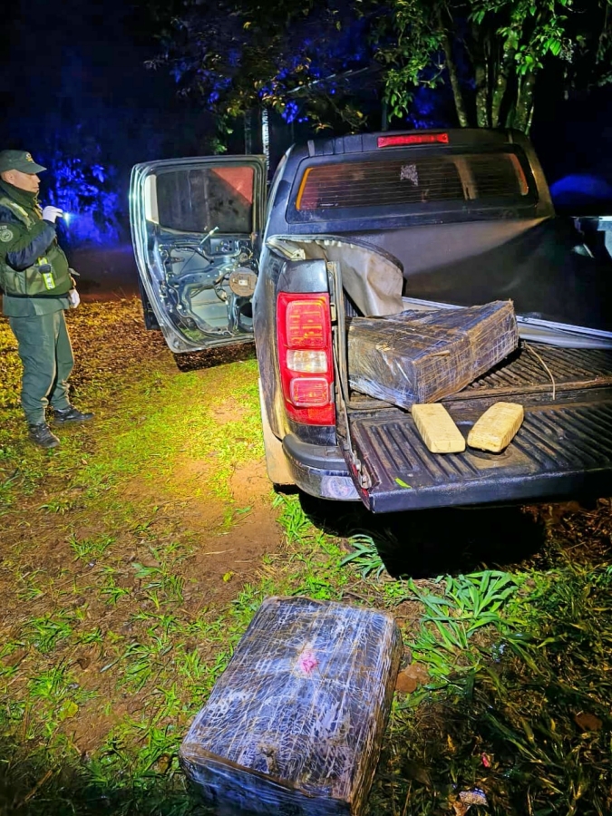 Evadió un control de Gendarmería en la Ruta 12 y dejó abandonada más de una&hellip;