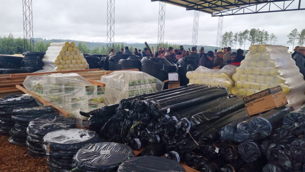 55 familias tabacaleras de Misiones dan el salto al tomate…
