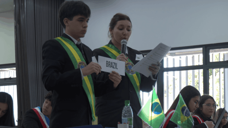 Posadas fue sede de una simulación de la ONU con más de 130 estudiantes secundarios&hellip;