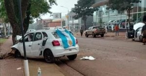 Dos jóvenes murieron en un choque en Eldorado e investigan la posible intervención de un…