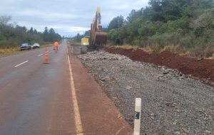 Vialidad construye un puesto fijo de pesaje de camiones sobre la Ruta Provincial 103 en Santa Ana
