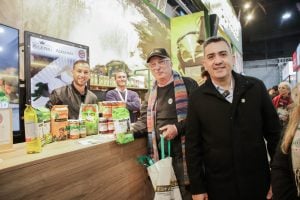 Passalacqua visitó los stands misioneros en Caminos y Sabores y destacó el valor de la&hellip;
