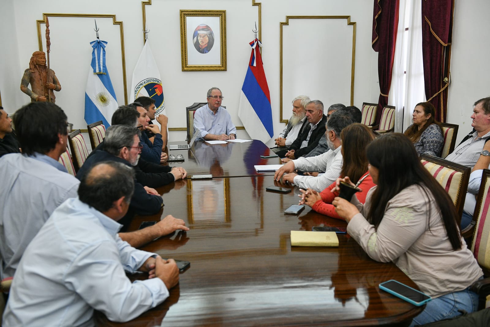 El sector yerbatero presentó un anteproyecto de precio mínimo y…