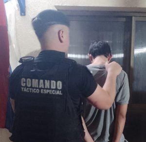 Recuperaron una camioneta robada en Posadas antes de que el dueño lo notara y detuvieron a uno de los sospechosos