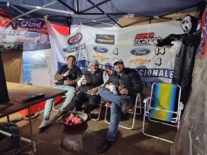 Una semana antes de la carrera, los fanáticos del TC ya acampan frente al Autódromo Rosamonte