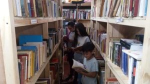 Bibliotecas populares de Posadas advierten que la desregulación del precio del libro las dejará con…