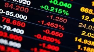 El riesgo país cerró en 441 puntos y las acciones…