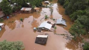 Crecida del río Uruguay: Alvear cerró el cruce de balsas y Santo Tomé está en…