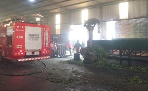 Incendio en un secadero de yerba mate dejó importantes pérdidas materiales en Aristóbulo del Valle
