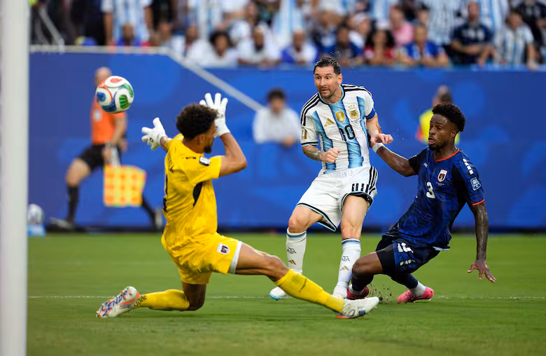 Cabo Verde recibió a sus jugadores como héroes tras el&hellip;