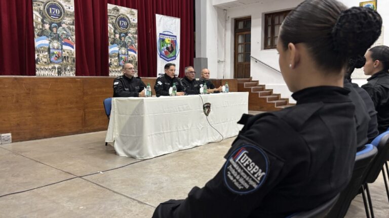 La Policía de Misiones incorporó 247 nuevos efectivos distribuidos en los 79 municipios