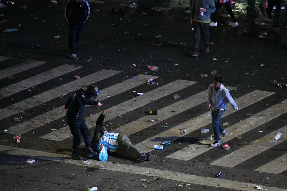 Incidentes en el Obelisco tras la final del Mundial: al…