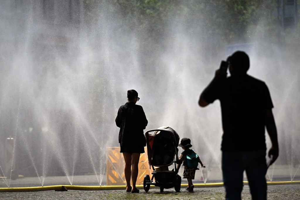 La ola de calor de junio en Europa fue una…