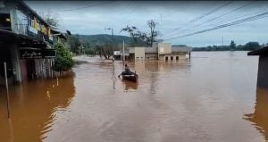 El río Uruguay llegó a 11 metros en Porto Mauá y suspendieron los cruces en…