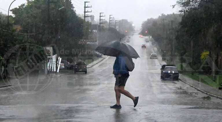 Alerta por tormentas y ráfagas de hasta 90 km/h este sábado en Misiones